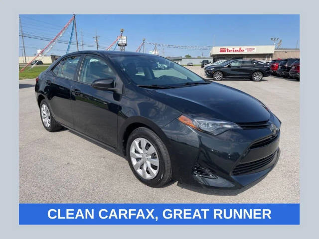 2019 Toyota Corolla LE FWD photo
