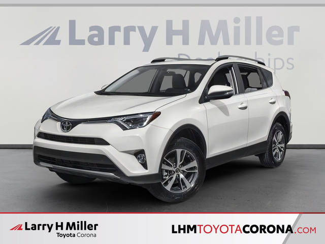 2018 Toyota RAV4 XLE FWD photo