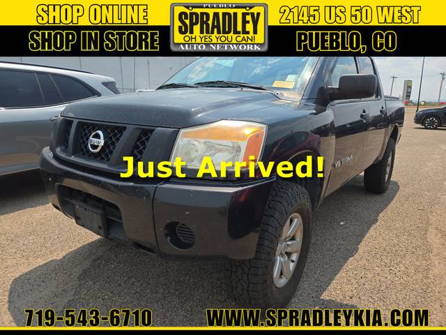 2015 Nissan Titan S 4WD photo