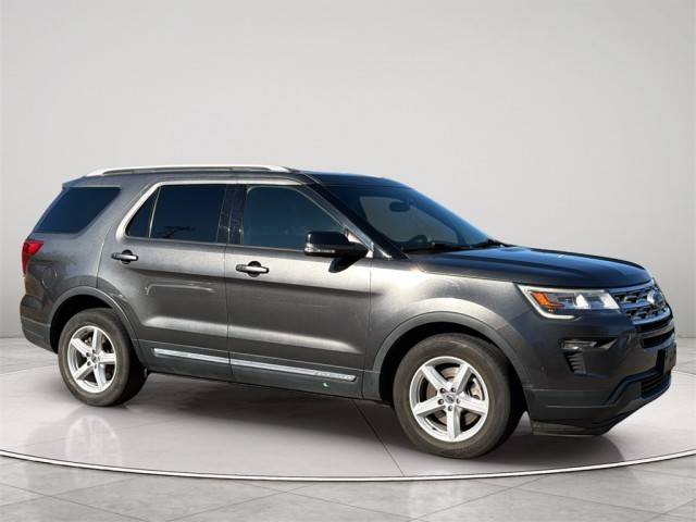 2018 Ford Explorer XLT FWD photo