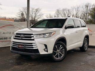 2018 Toyota Highlander XLE AWD photo