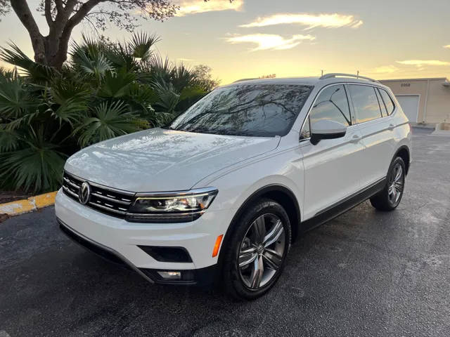 2018 Volkswagen Tiguan SEL Premium FWD photo