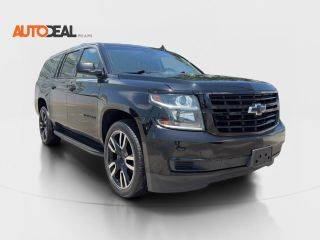 2019 Chevrolet Suburban LT 4WD photo