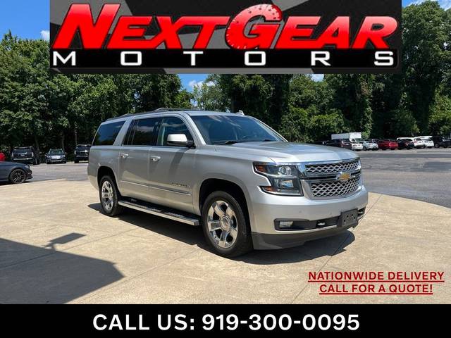 2019 Chevrolet Suburban LT 4WD photo
