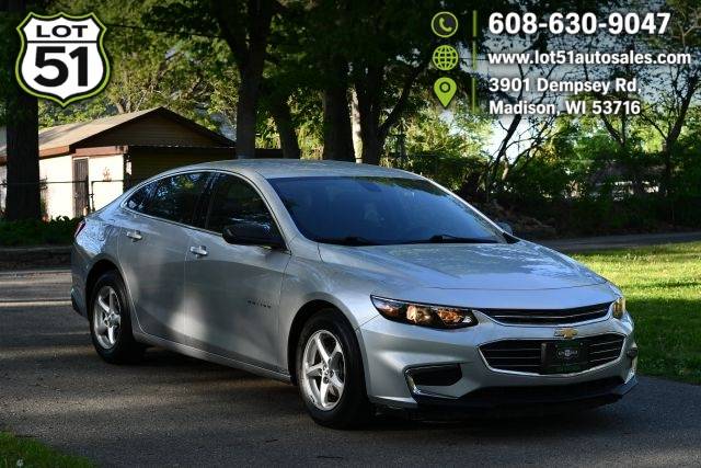 2018 Chevrolet Malibu LS FWD photo