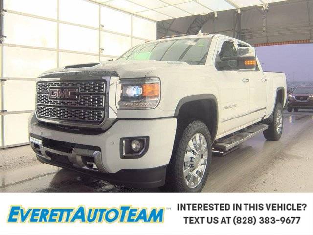 2019 GMC Sierra 2500HD Denali 4WD photo