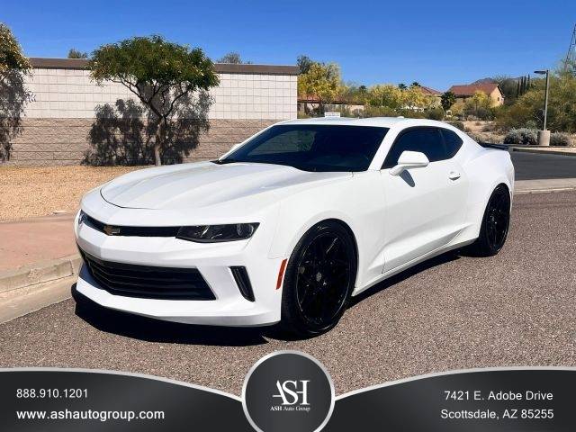 2018 Chevrolet Camaro 1LT RWD photo