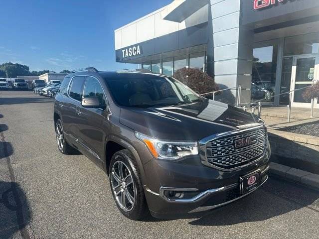 2019 GMC Acadia Denali AWD photo