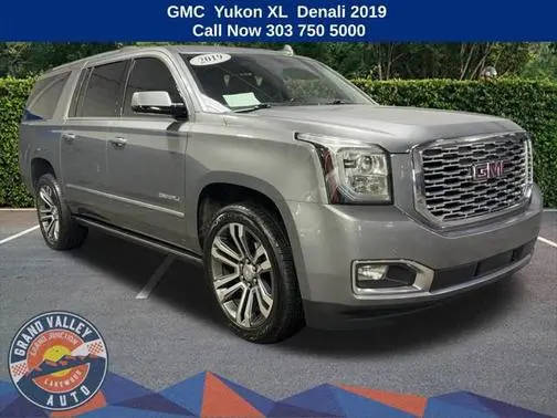 2019 GMC Yukon XL Denali 4WD photo