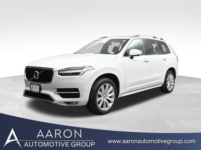 2019 Volvo XC90 Momentum AWD photo