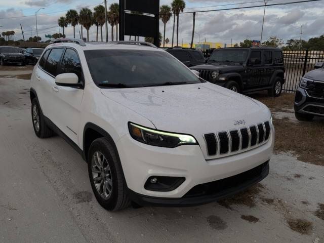 2019 Jeep Cherokee Latitude Plus 4WD photo