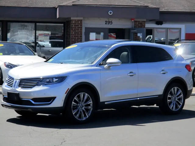 2016 Lincoln MKX Reserve AWD photo
