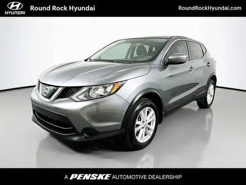 2018 Nissan Rogue Sport S FWD photo