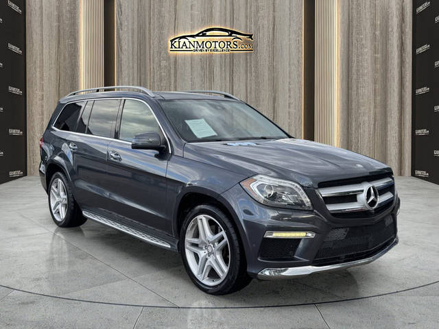 2015 Mercedes-Benz GL-Class GL 550 AWD photo