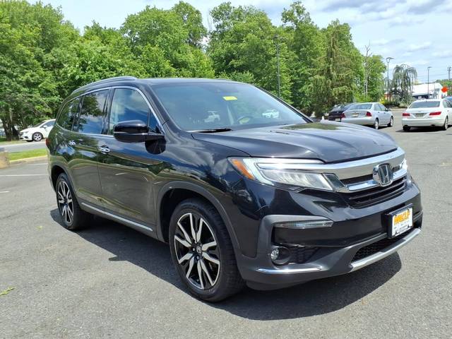 2019 Honda Pilot Touring 8-Passenger AWD photo