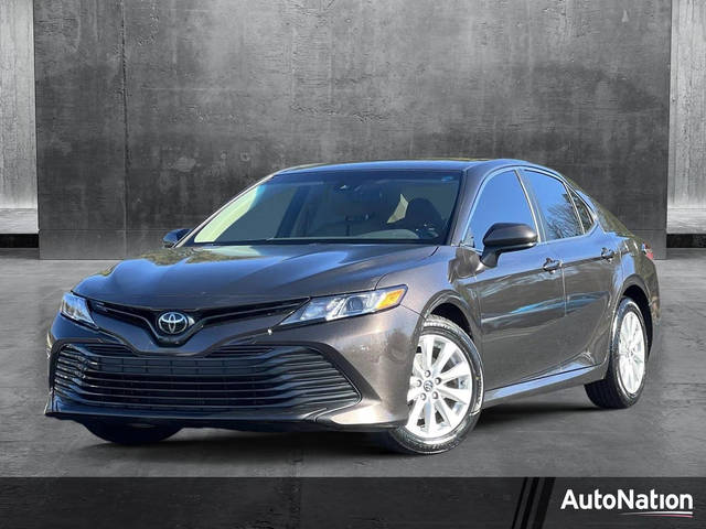 2018 Toyota Camry LE FWD photo