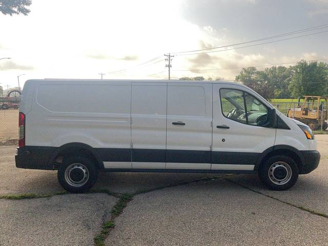 2018 Ford Transit Van  RWD photo