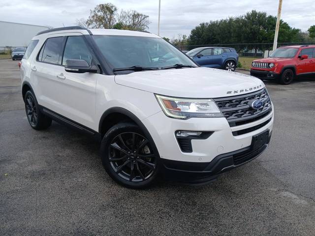 2018 Ford Explorer XLT 4WD photo