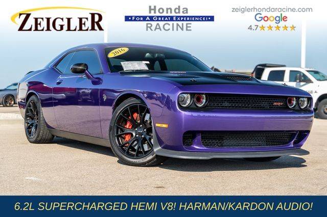 2016 Dodge Challenger SRT Hellcat RWD photo
