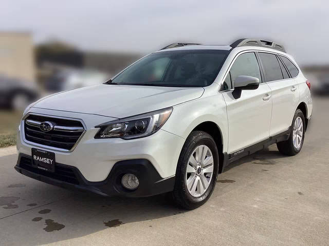 2019 Subaru Outback Premium AWD photo