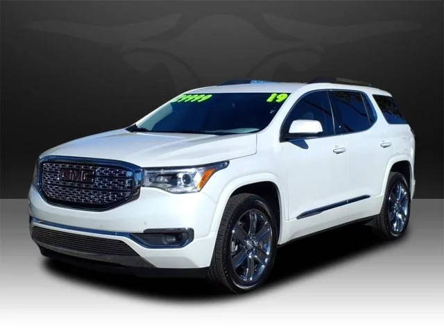 2019 GMC Acadia Denali FWD photo