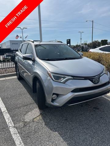 2018 Toyota RAV4 Hybrid XLE AWD photo