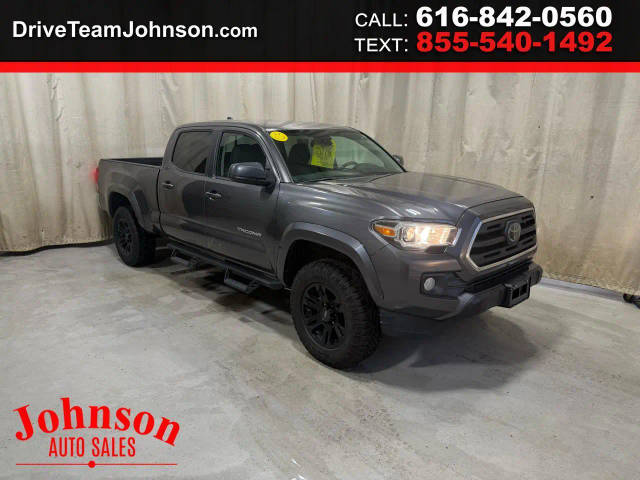 2018 Toyota Tacoma SR5 4WD photo