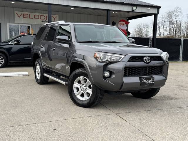 2018 Toyota 4Runner SR5 4WD photo