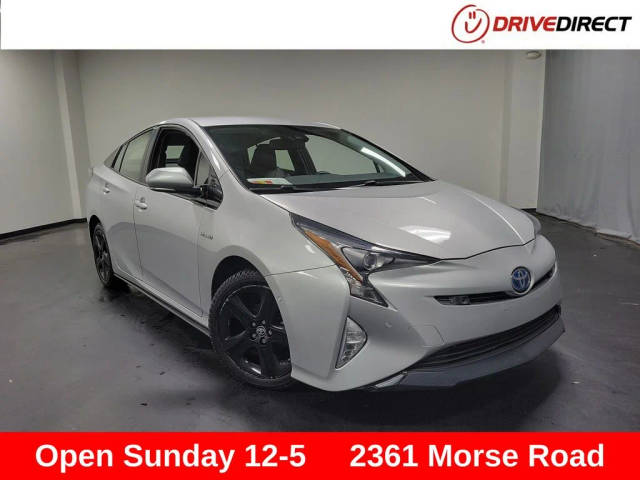 2018 Toyota Prius Four Touring FWD photo
