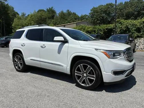 2019 GMC Acadia Denali AWD photo
