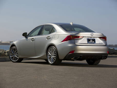 2018 Lexus IS IS 300 F Sport AWD photo