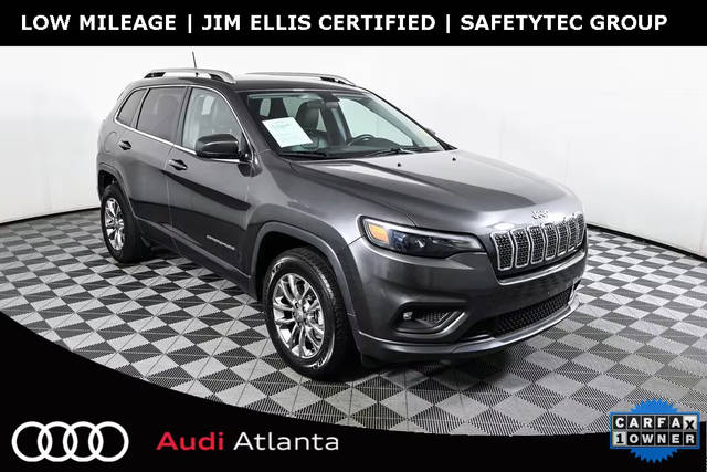 2019 Jeep Cherokee Latitude Plus 4WD photo