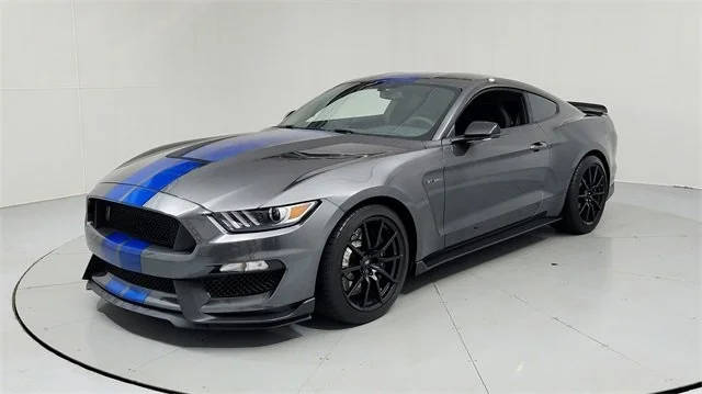 2018 Ford Mustang Shelby GT350 RWD photo