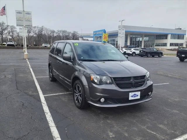 2019 Dodge Grand Caravan SE Plus FWD photo