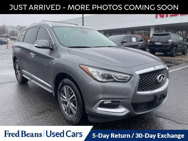 2019 Infiniti QX60 LUXE AWD photo