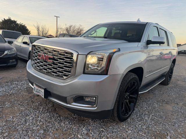 2019 GMC Yukon XL Denali RWD photo