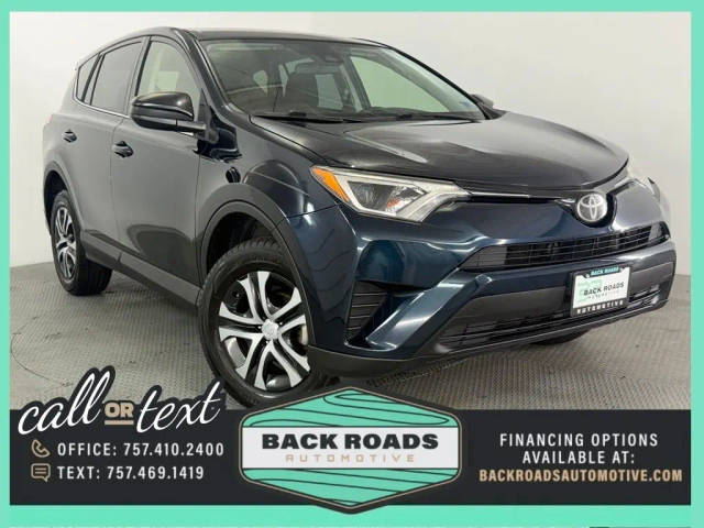 2018 Toyota RAV4 LE AWD photo