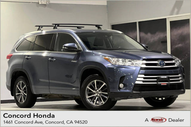 2018 Toyota Highlander Hybrid XLE AWD photo