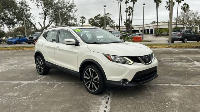 2018 Nissan Rogue Sport SL FWD photo