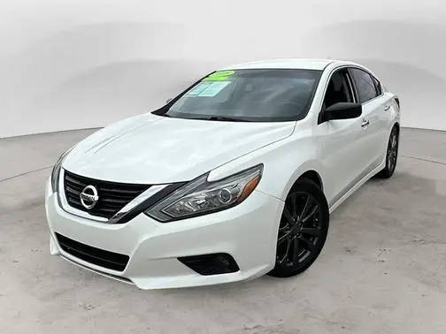 2018 Nissan Altima 2.5 SR FWD photo