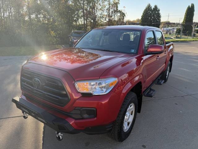 2018 Toyota Tacoma SR 4WD photo