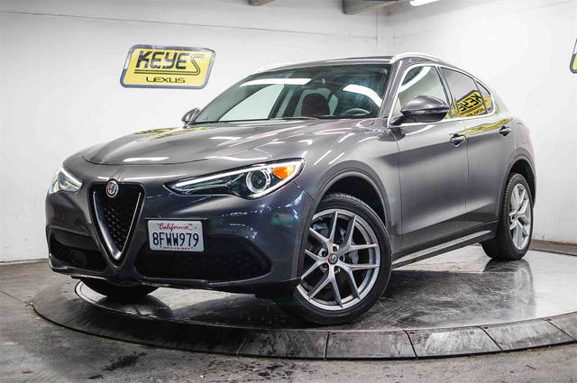 2018 Alfa Romeo Stelvio  AWD photo