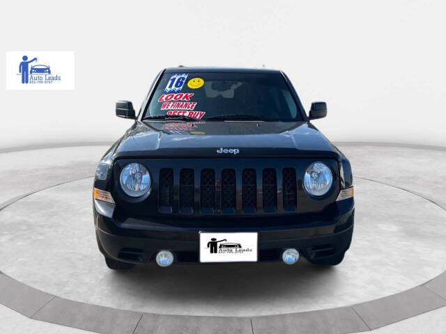 2016 Jeep Patriot Latitude FWD photo