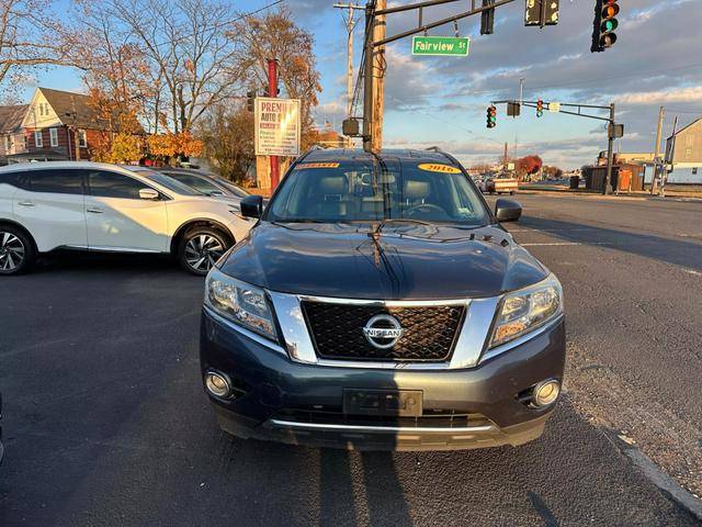 2016 Nissan Pathfinder SL 4WD photo