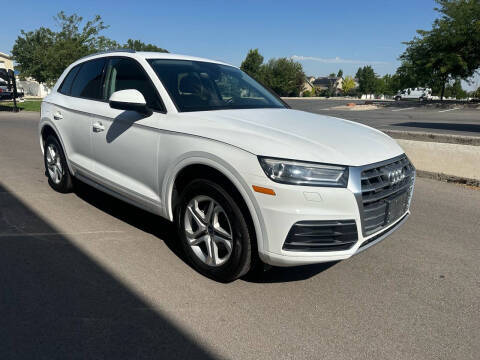 2018 Audi Q5 Premium AWD photo