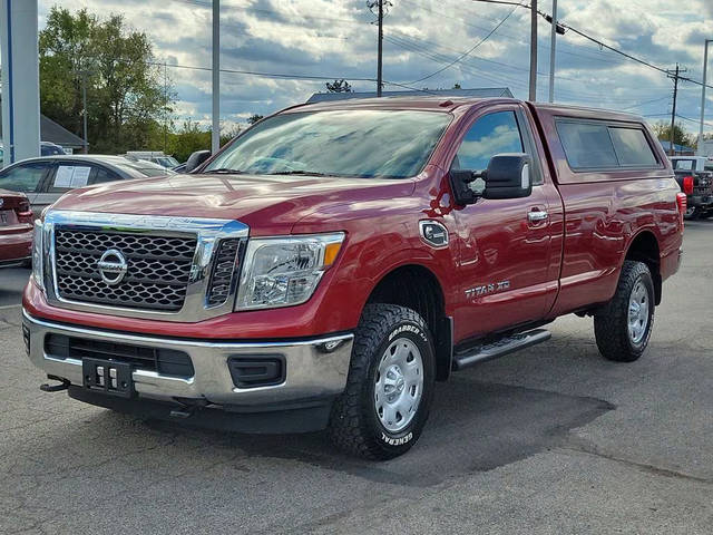 2017 Nissan Titan XD SV RWD photo