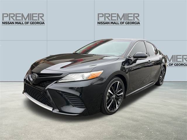 2018 Toyota Camry XSE FWD photo