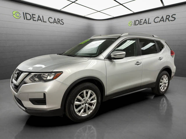 2017 Nissan Rogue SV FWD photo