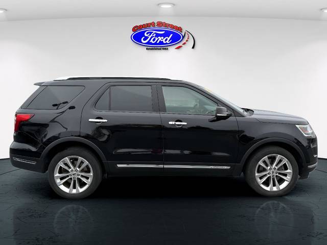 2018 Ford Explorer Limited 4WD photo