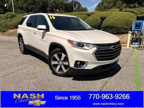 2019 Chevrolet Traverse LT Leather FWD photo